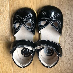 Livie & Luca Black Bow Mary Janes